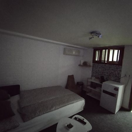Studio Δωμάτιο Эретрия Экстерьер фото